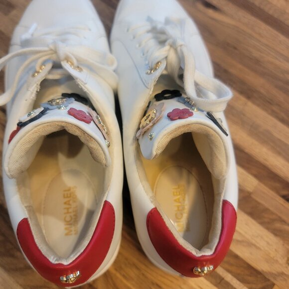 MICHAEL Michael Kors Mindy Floral Embellished White/Red Leather Sneakers - Picture 11 of 14